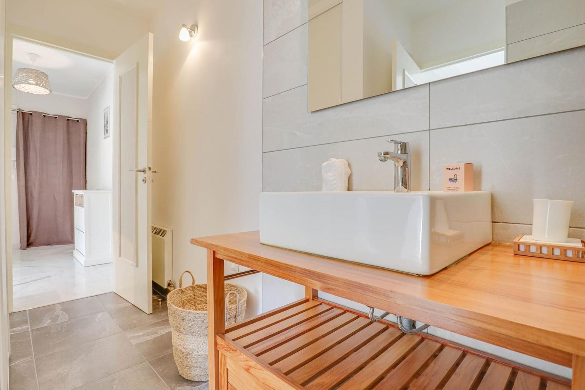 Appartement « Les Ligures » Calme, Proche Mer à Roquebrune-Cap-Martin Extérieur photo