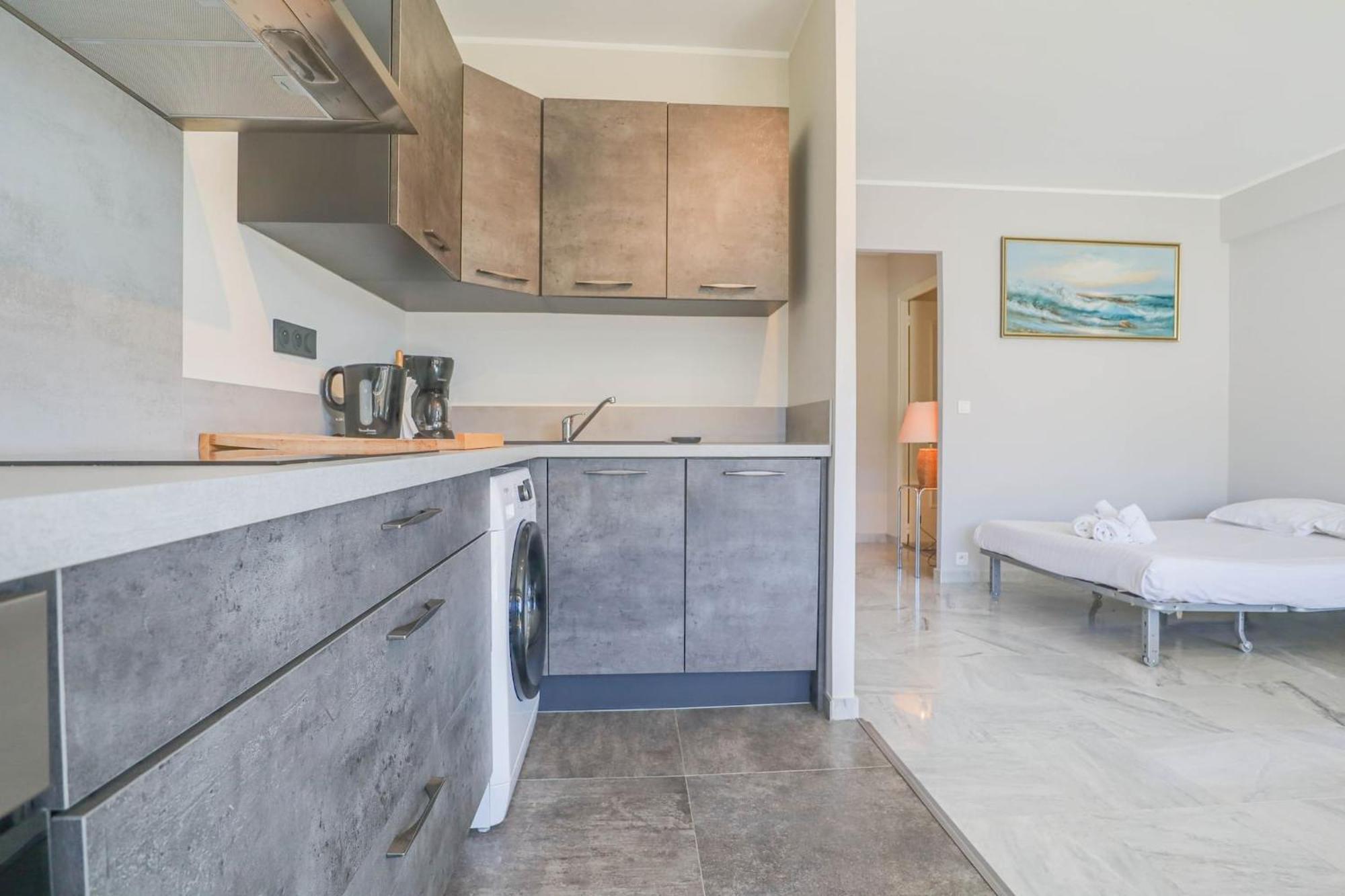 Appartement « Les Ligures » Calme, Proche Mer à Roquebrune-Cap-Martin Extérieur photo