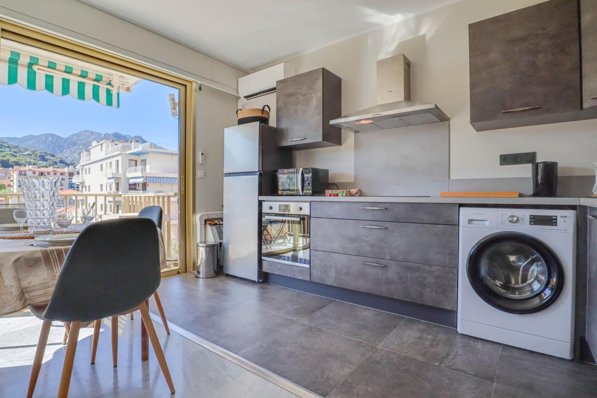 Appartement « Les Ligures » Calme, Proche Mer à Roquebrune-Cap-Martin Extérieur photo