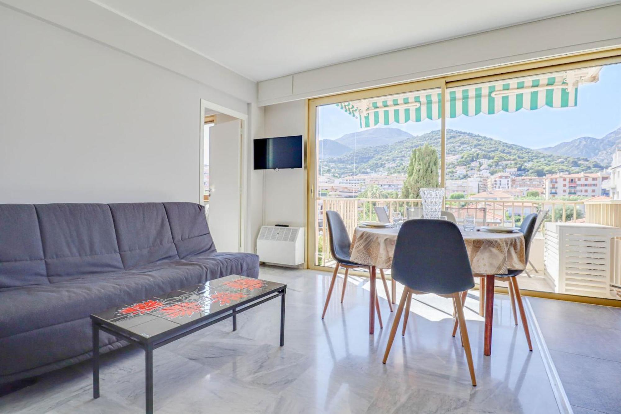 Appartement « Les Ligures » Calme, Proche Mer à Roquebrune-Cap-Martin Extérieur photo